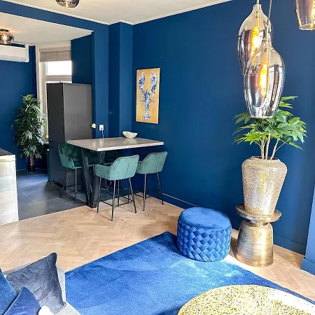 Cooth's Royale Appartement *